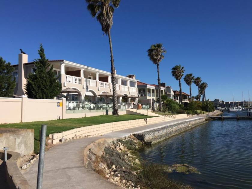 14590278_1354279834591118_3735459179472790313_n